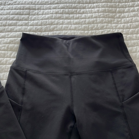 NWOTS  ODODOS Capri Leggings - Picture 3 of 8